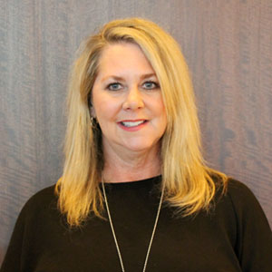 Jennifer Bodin, Sales Representative in Des Moines, IA