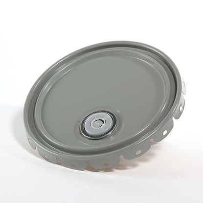 Picture of 2.5-7 Gallon Gray Lug Cover, Buff Epoxy Phenolic Lined w/ Flex Spout (24 Gauge)