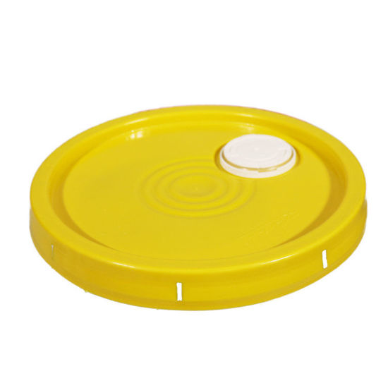 Picture of Yellow HDPE Tear Tab Cover for Plastic Pails 3.5 - 6 Gallons, All Plastic Spout