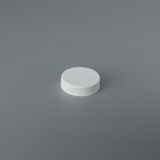 Picture of 38-400 White PP Matte Top, Ribbed Sides Cap with Lift-N-Peel U5 LPE (Heat Seal For PE & PP)