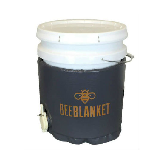 Picture of 5-Gallon Insulated Pail Heater w/Cutout for Gate Valve, Fixed Thermostat, 110 Â°F - BeeBlanket (BB05GV)