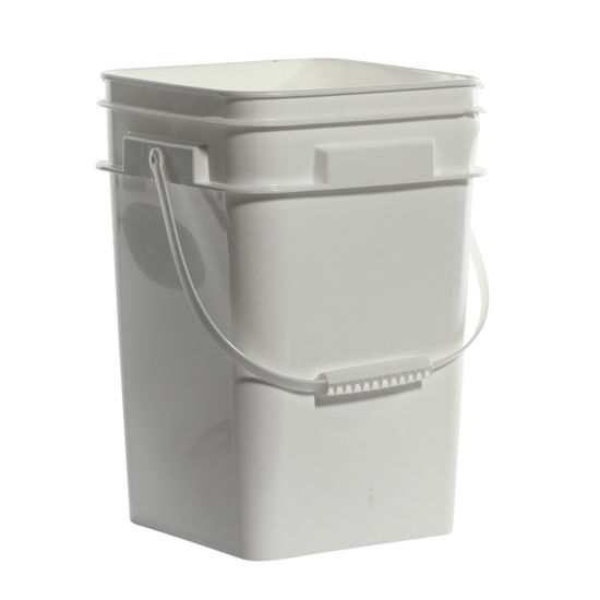 Picture of 16 liter White HDPE Open Head Pail with Built-In Grip