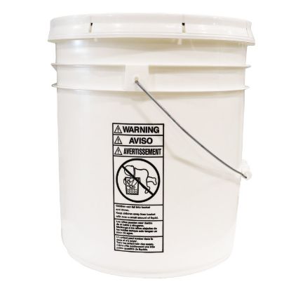 Picture of 5 Gallon White HDPE Straight Side Pail, w/ Rieke White Cover